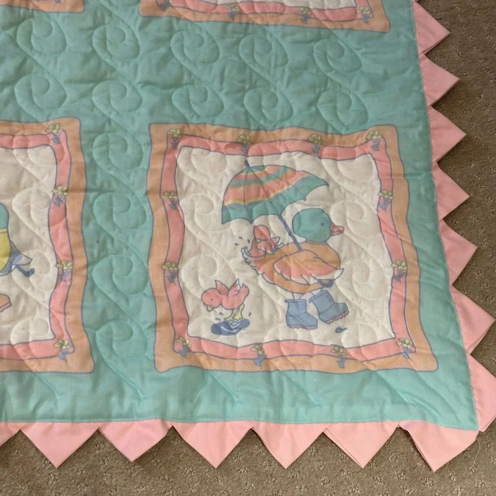 Vintage Pastel Duck Baby Quilt Mint Pink Sawtooth Edge Nursery Blanket 45x52